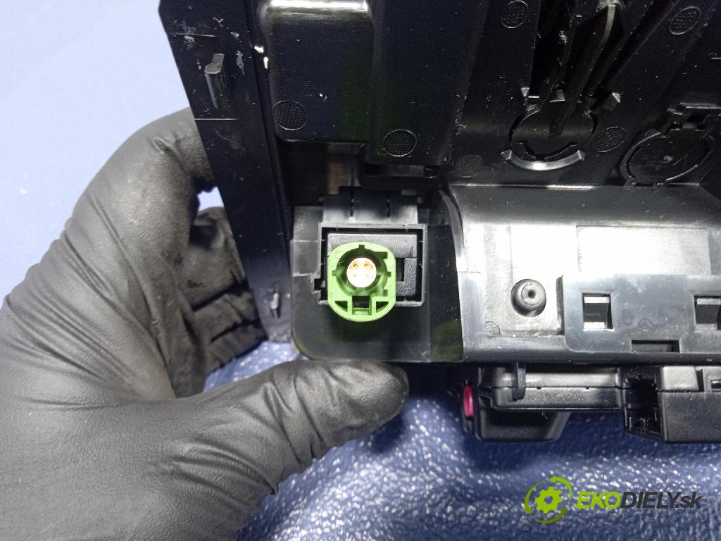 Vw Passat 2015 kastlík 5G0980611