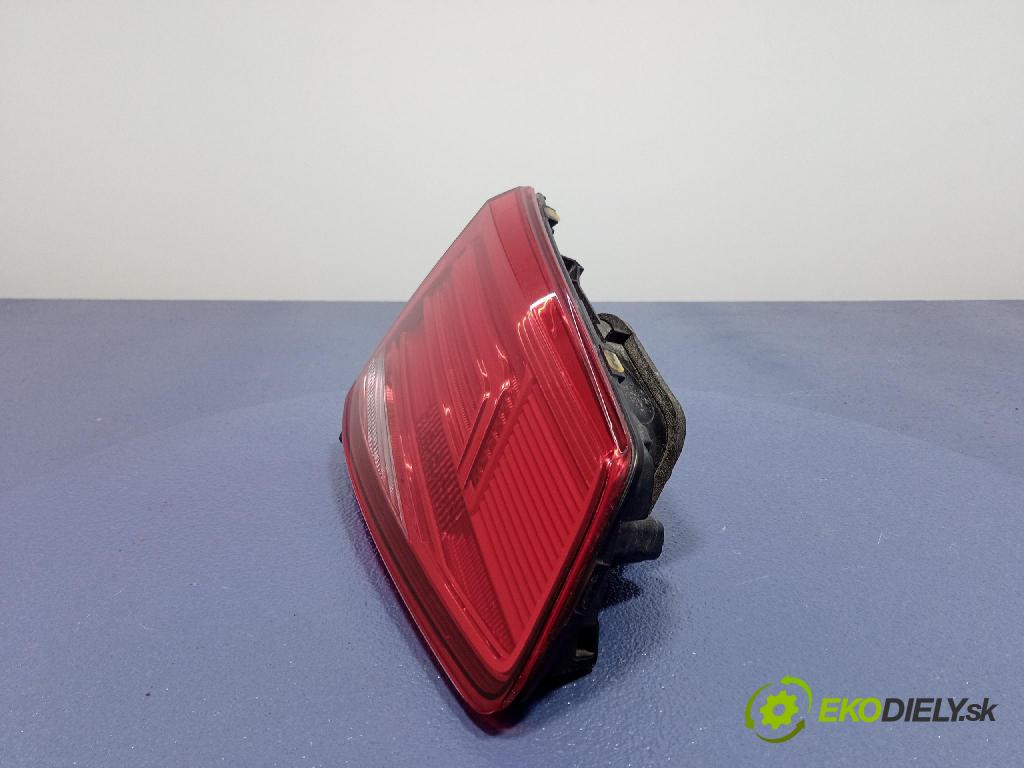 Vw Passat 2015 svetlo / reflektor zad ľavá Vnútri: