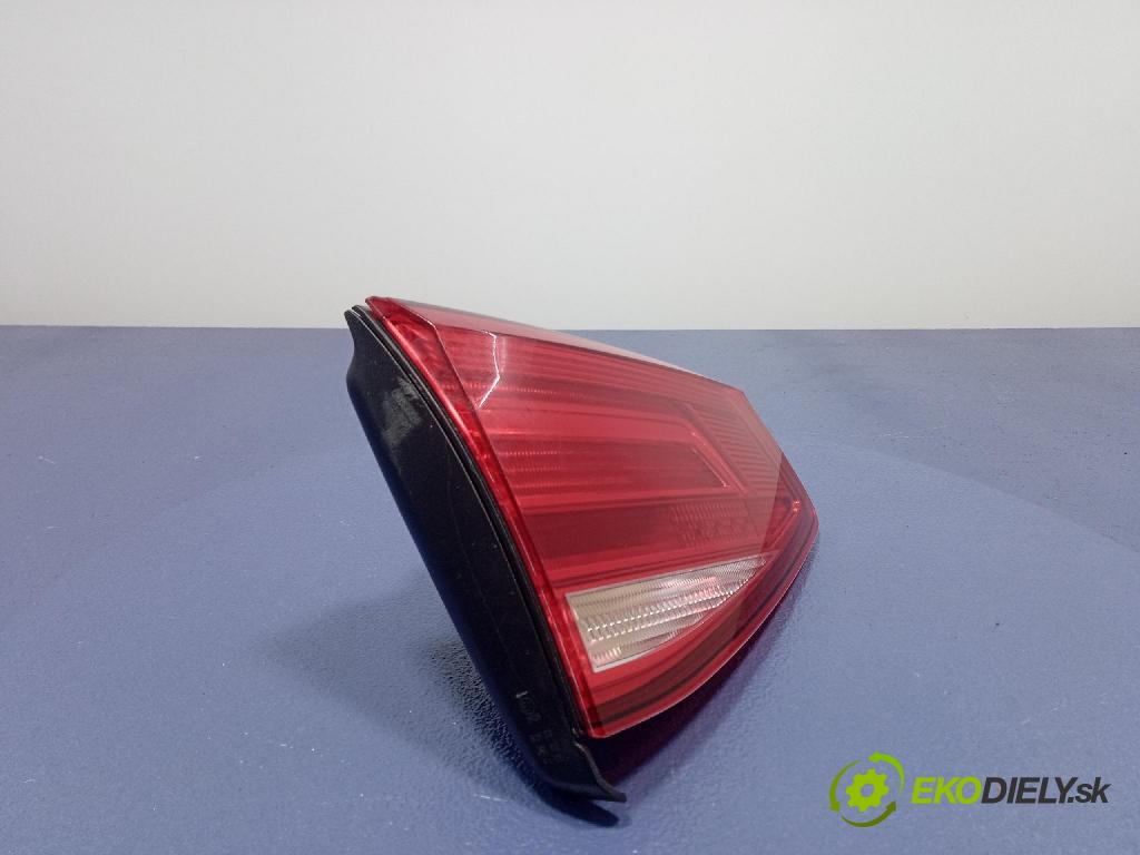 Vw Passat 2015 svetlo / reflektor zad ľavá Vnútri: