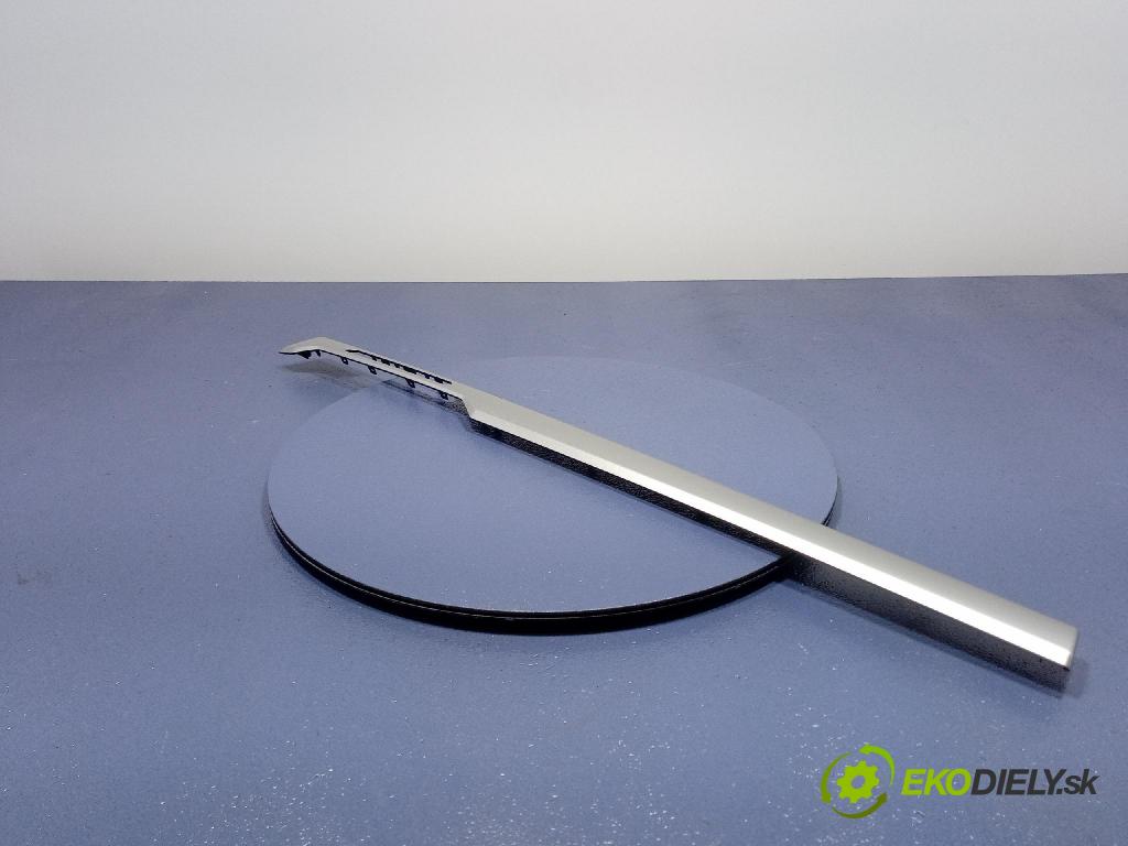 Vw Passat 2015 lišta Dekoratívne: Vnútri: 3G1853262