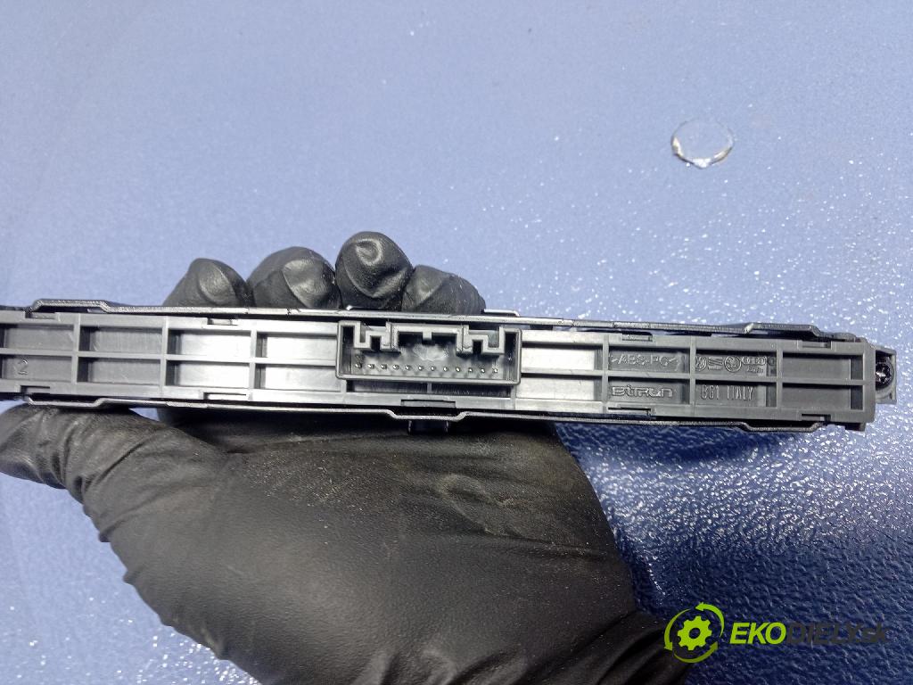 Vw Passat 2015 prepínač 3G1853770A