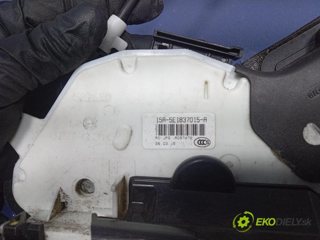 Vw Passat 2015 zámok dvere Predné Vľavo: 5E1837015A