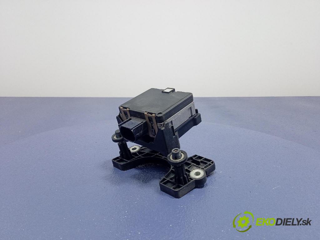 Vw Passat 2015 Radar: 3Q0907561B