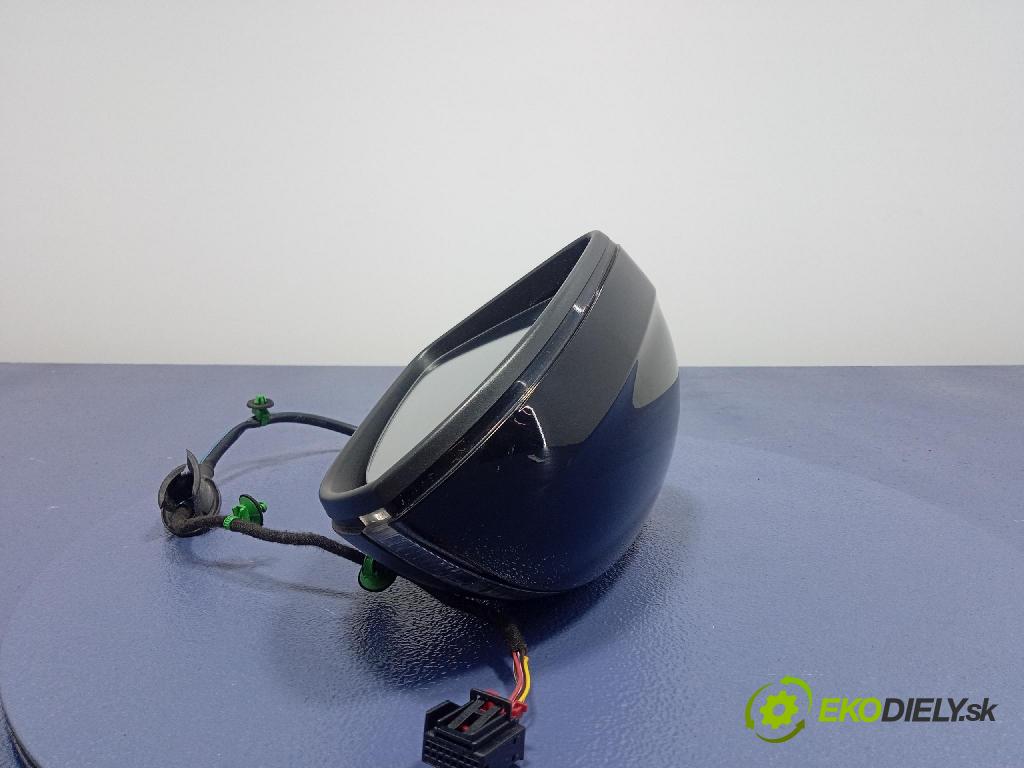 Vw Passat 2015 zrkadlo pravé