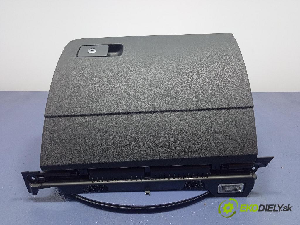 Vw Passat 2015 kastlík 3G1857097N