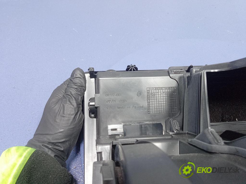 Vw Passat 2015 kastlík 3G1857097N