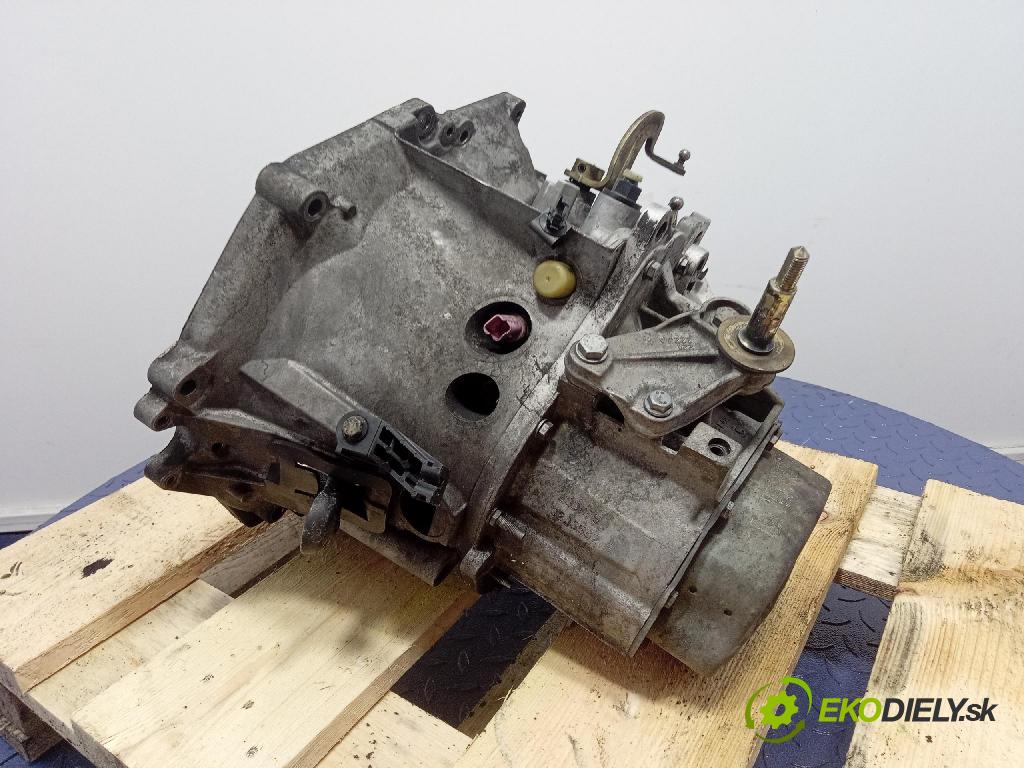 Citroen C4 2006 prevodovka Manualna 20DM75