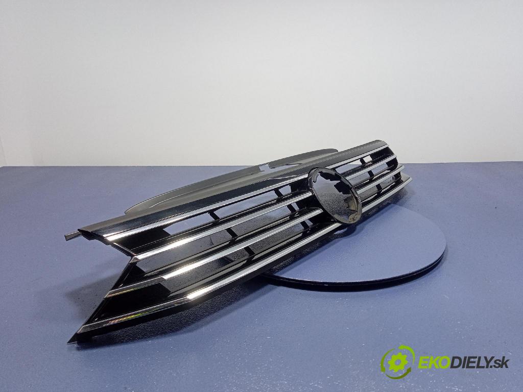 Vw Passat 2015 miežka / Gril: 3G0853653