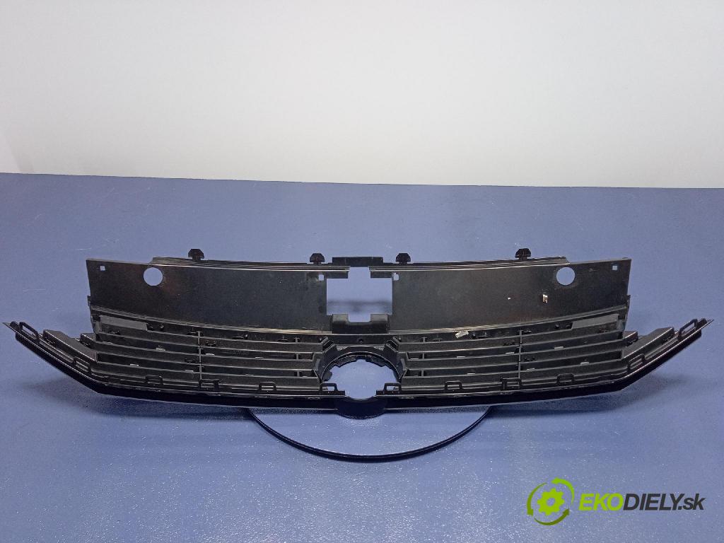 Vw Passat 2015 miežka / Gril: 3G0853653