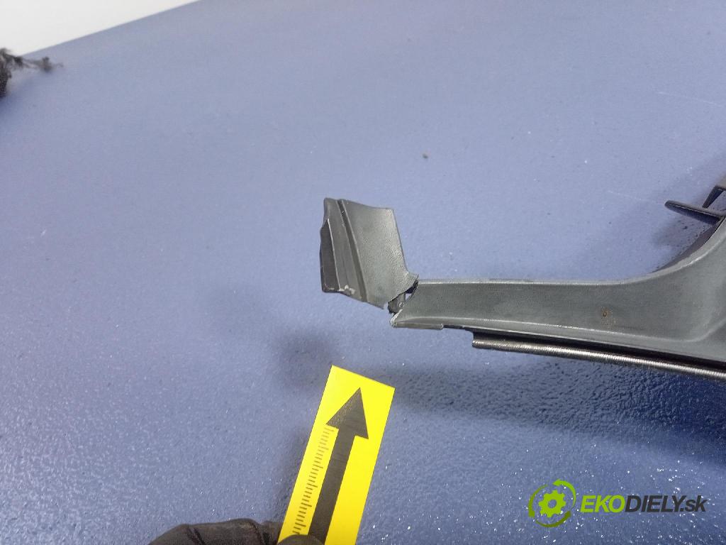 Vw Passat 2015 torpédo 3G1819402B