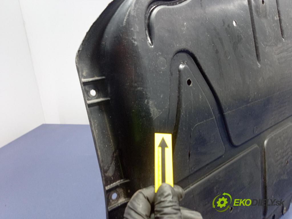 Vw Passat 2015 kryt Plast: podvozek: 5Q0825236P