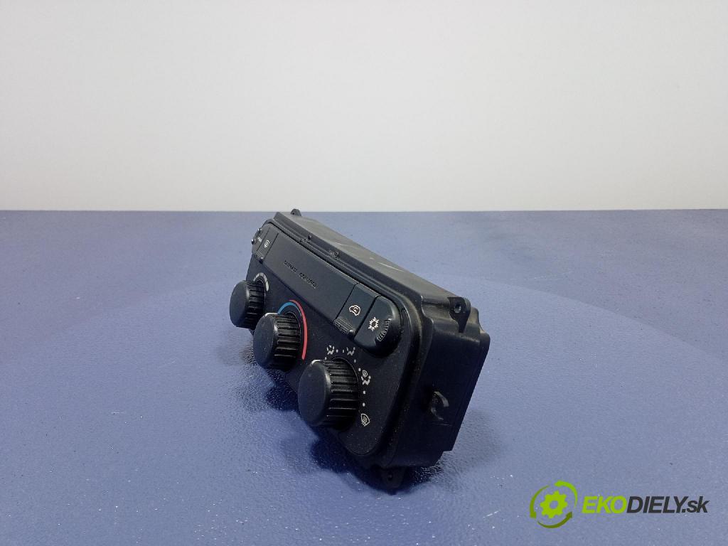 Chrysler Grand voyager 2003 prepínač Klimatizácia: Prúd vzduchu: 05005001AJ