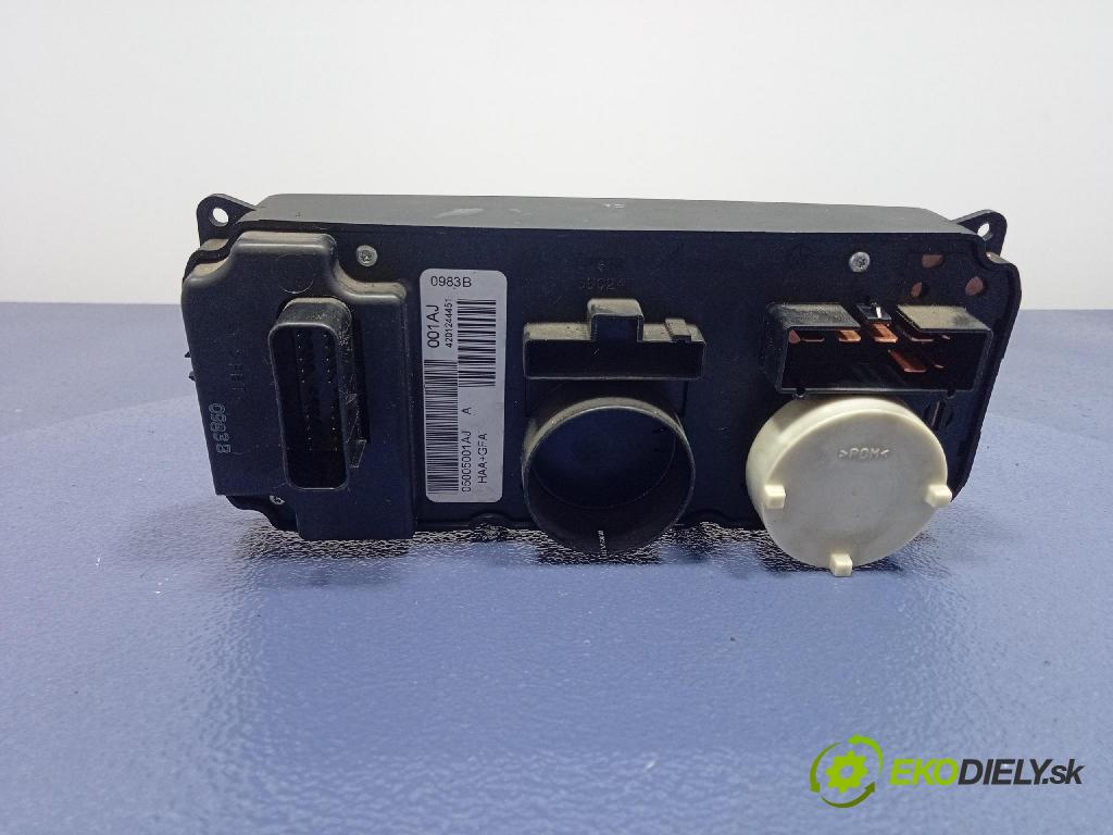 Chrysler Grand voyager 2003 prepínač Klimatizácia: Prúd vzduchu: 05005001AJ