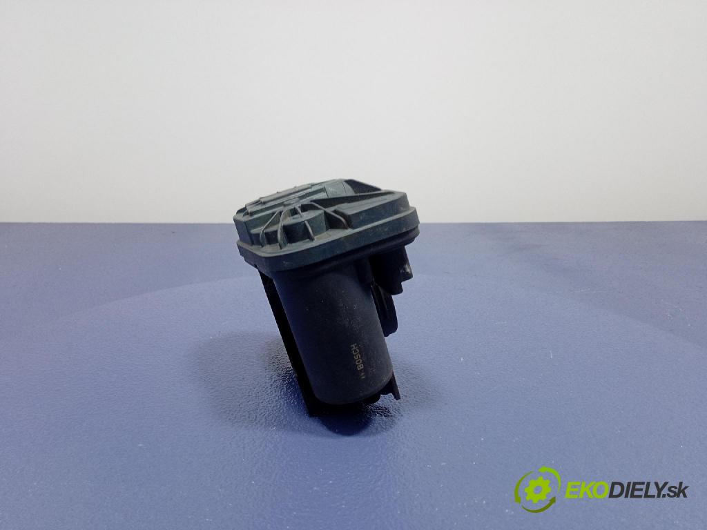 Citroen C4 2006 klapka 0280750164