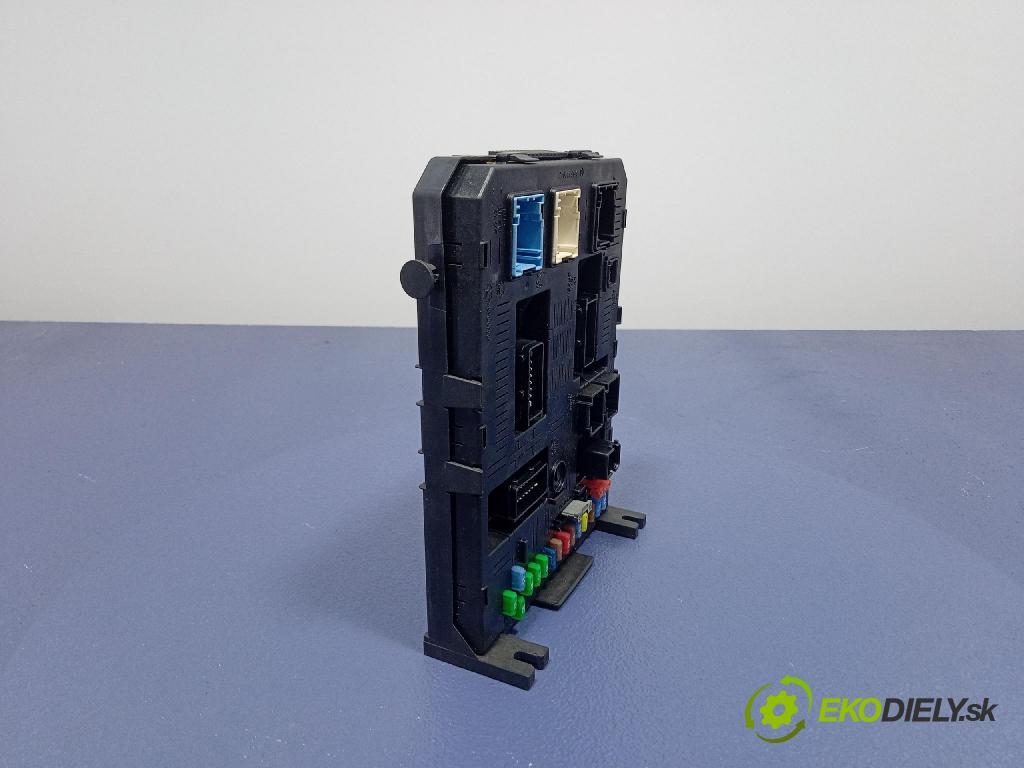 Citroen C4 2006 skrinka Poistky: 9661940480