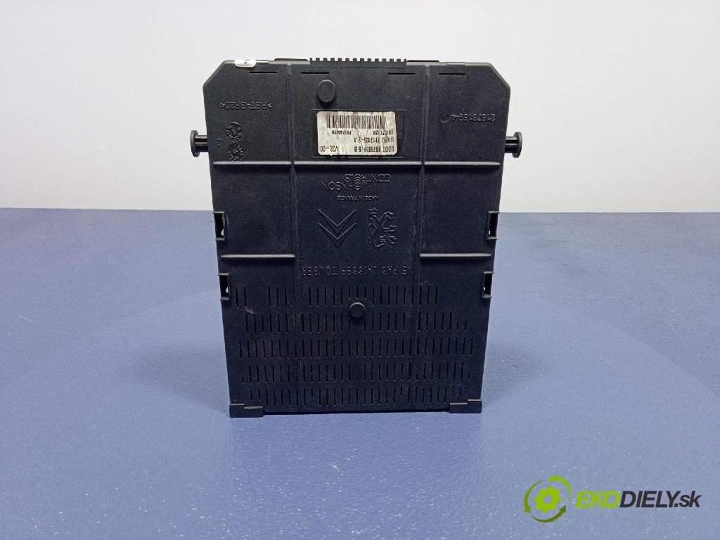 Citroen C4 2006 skrinka Poistky: 9661940480