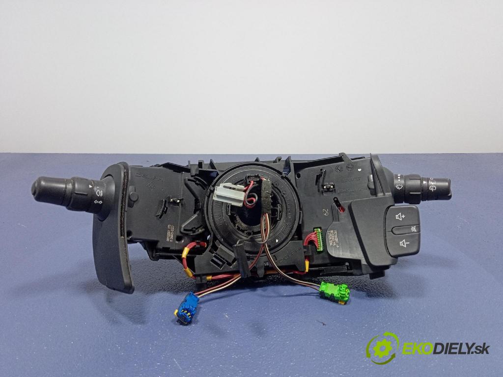 Renault Clio 2005 prepínač Komplex: 8200245438