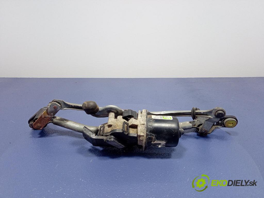 Renault Clio 2005 mechanismus motorek Stěrače: před 8200268931