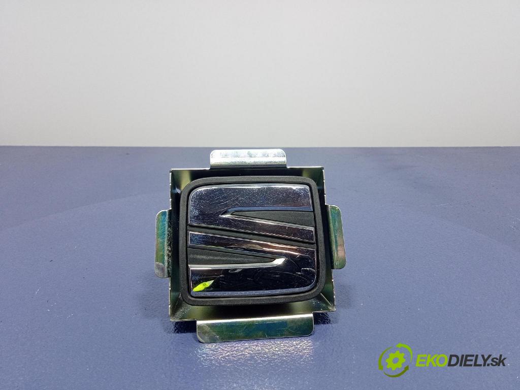 Seat Ibiza 2015 rukoväť Klapky: Zadná: 6j0827565