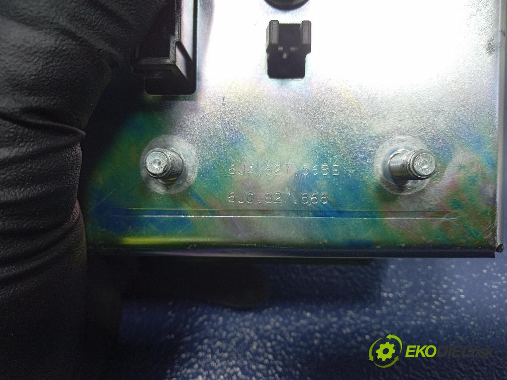 Seat Ibiza 2015 rukoväť Klapky: Zadná: 6j0827565