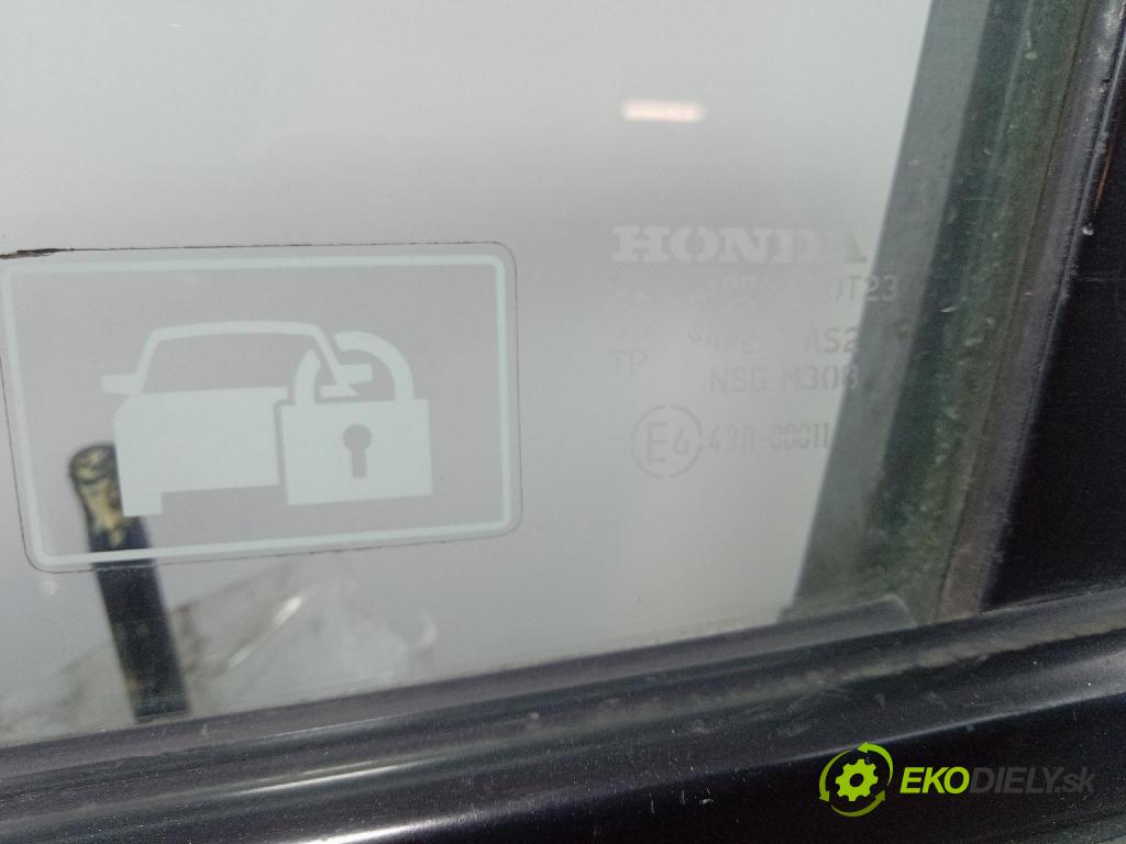 Honda Jazz 2005 dveře před Vlevo, odjet: