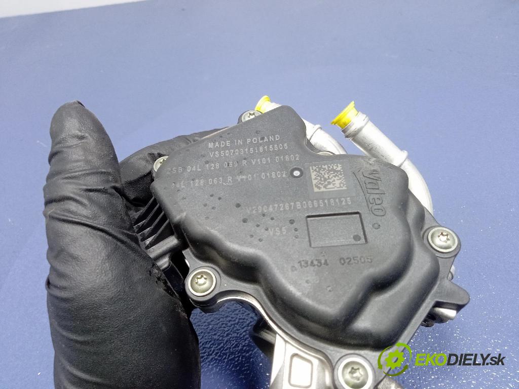 Vw Passat 2015 klapka 04L128059R