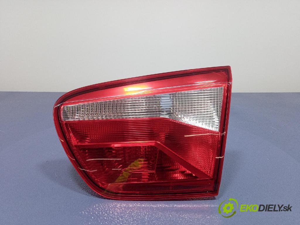 Seat Ibiza 2015 světlo Zad: Práva: Uvnitř 6J8945094C