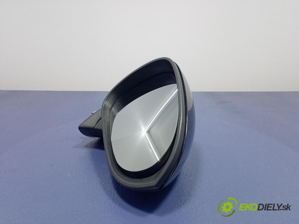 Seat Ibiza 2015 zpětné zrcátko prave