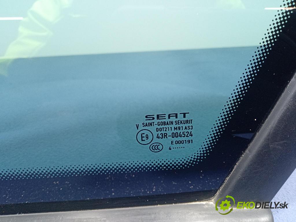 Seat Ibiza 2015 sklo Karosérie: Zad: