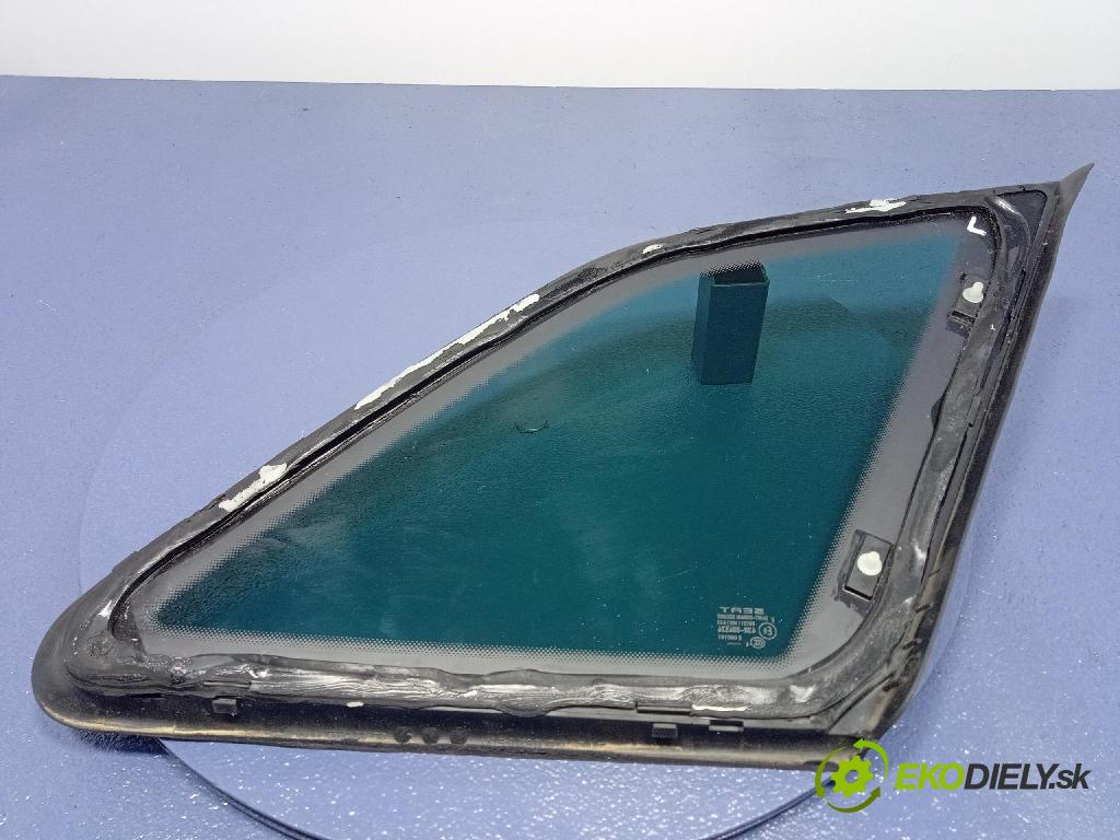 Seat Ibiza 2015 sklo Karosérie: Zad: