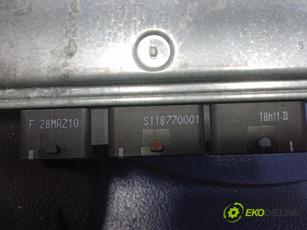 Ford C-max 2010 řídící jednotka Motor: 7M5112A650AUK