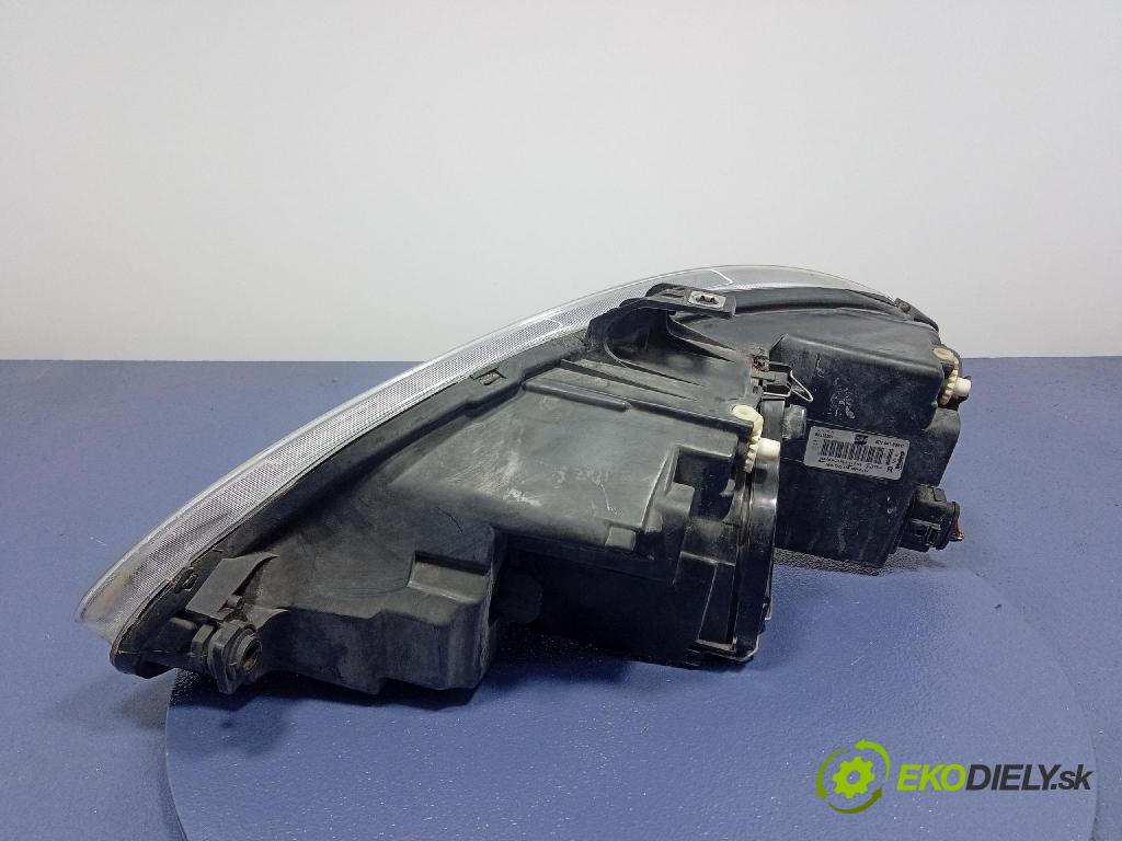 Seat Leon 2006 světlo v pravo: 5P1941006