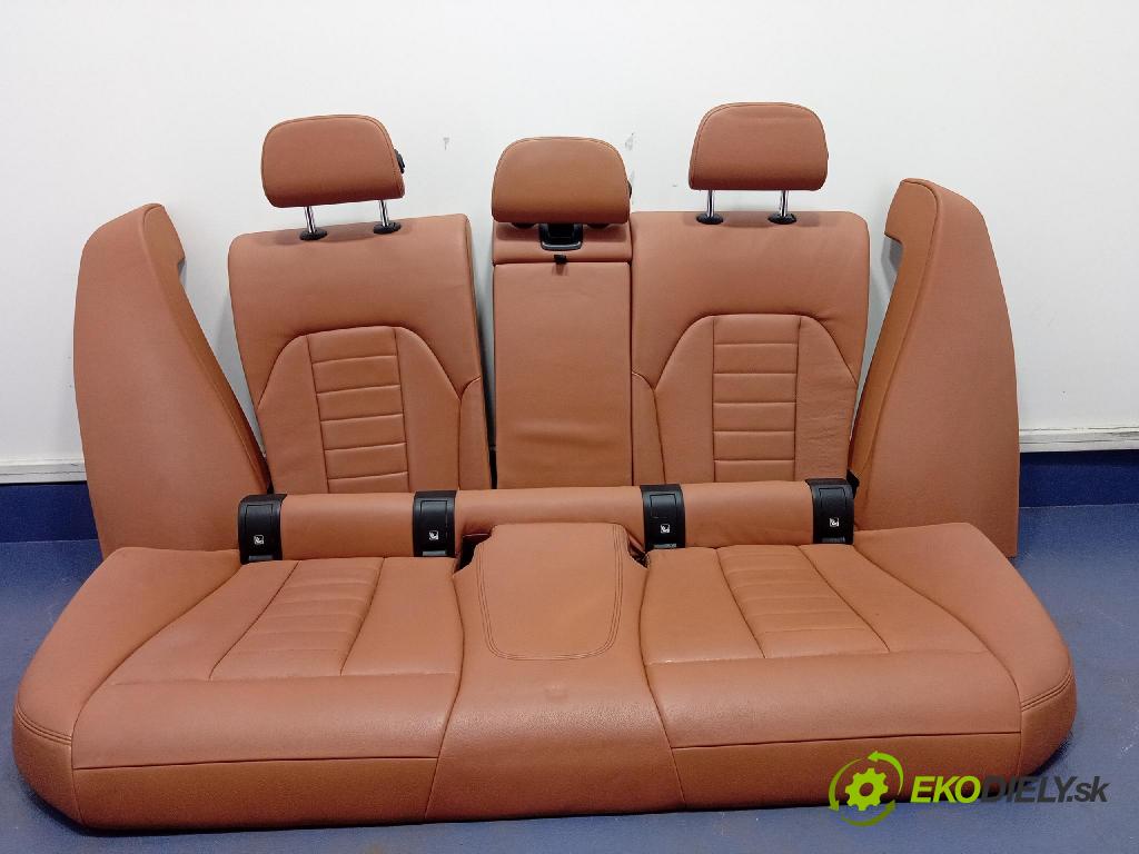 Bmw Seria 3 2019 sedačke: Soubor.