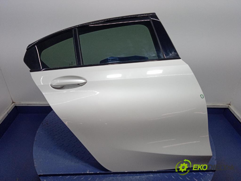 Bmw Seria 3 2019 dveře Zad: prave