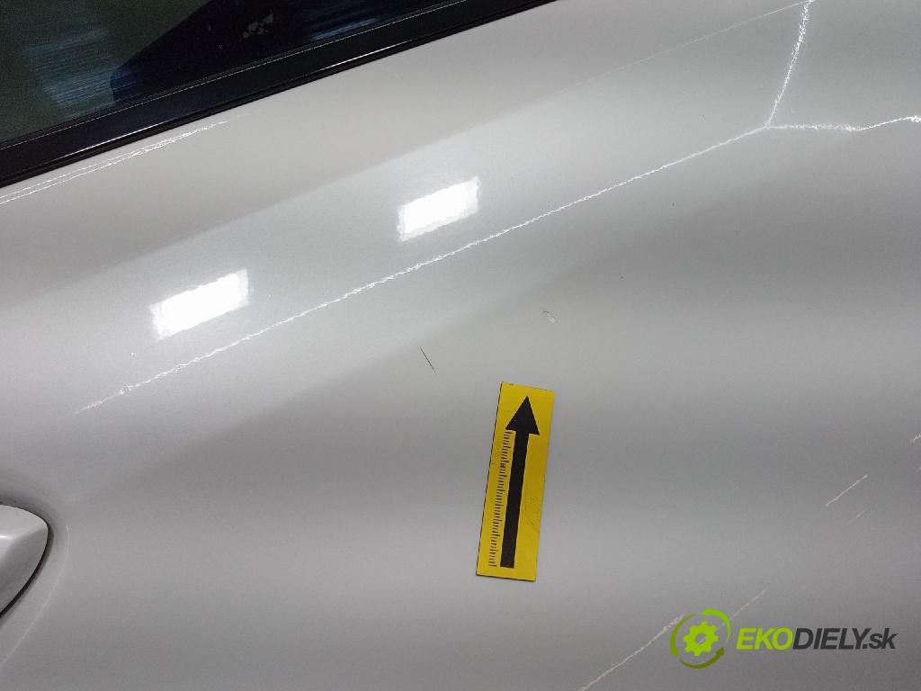 Bmw Seria 3 2019 dveře Zad: prave
