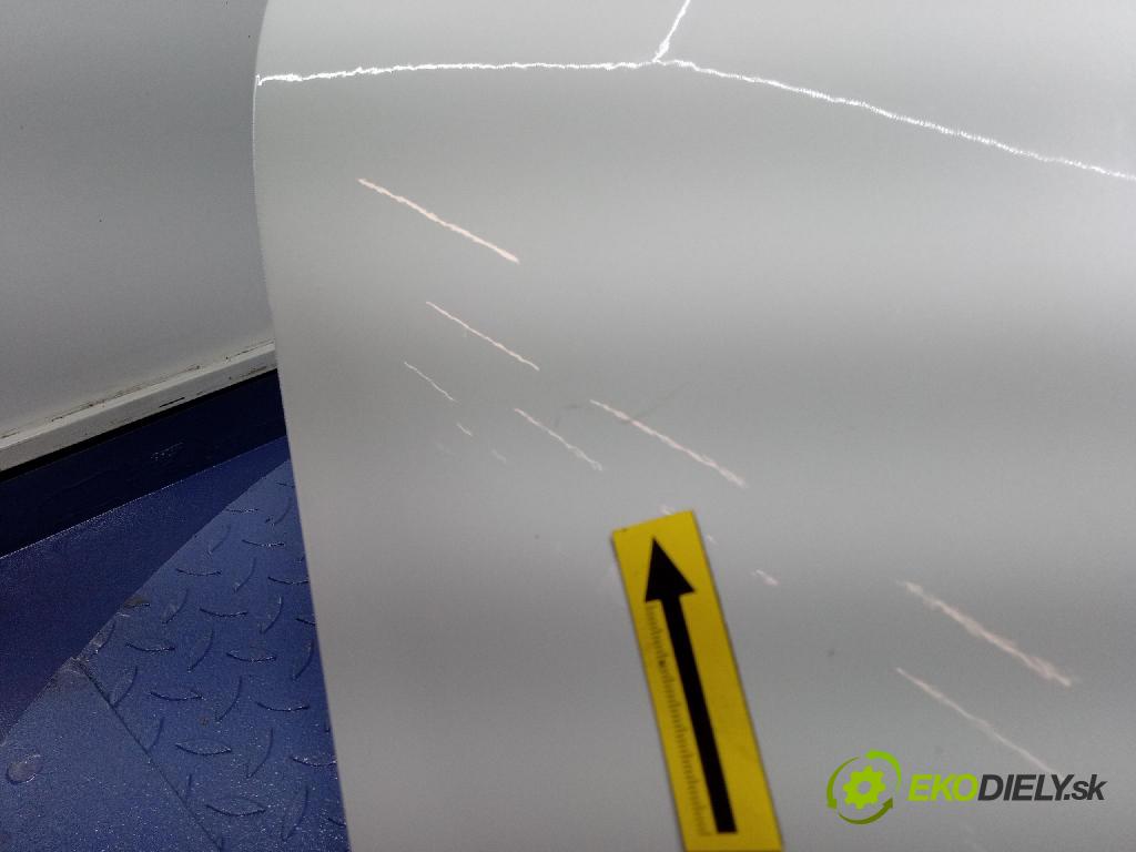 Bmw Seria 3 2019 dveře Zad: prave