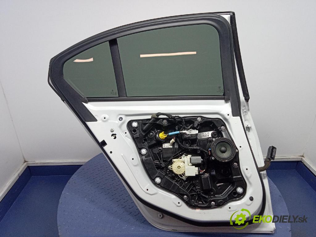 Bmw Seria 3 2019 dveře Zad: Vlevo, odjet: 