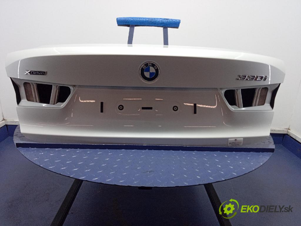 Bmw Seria 3 2019 zadna dveře kufra: kufra: