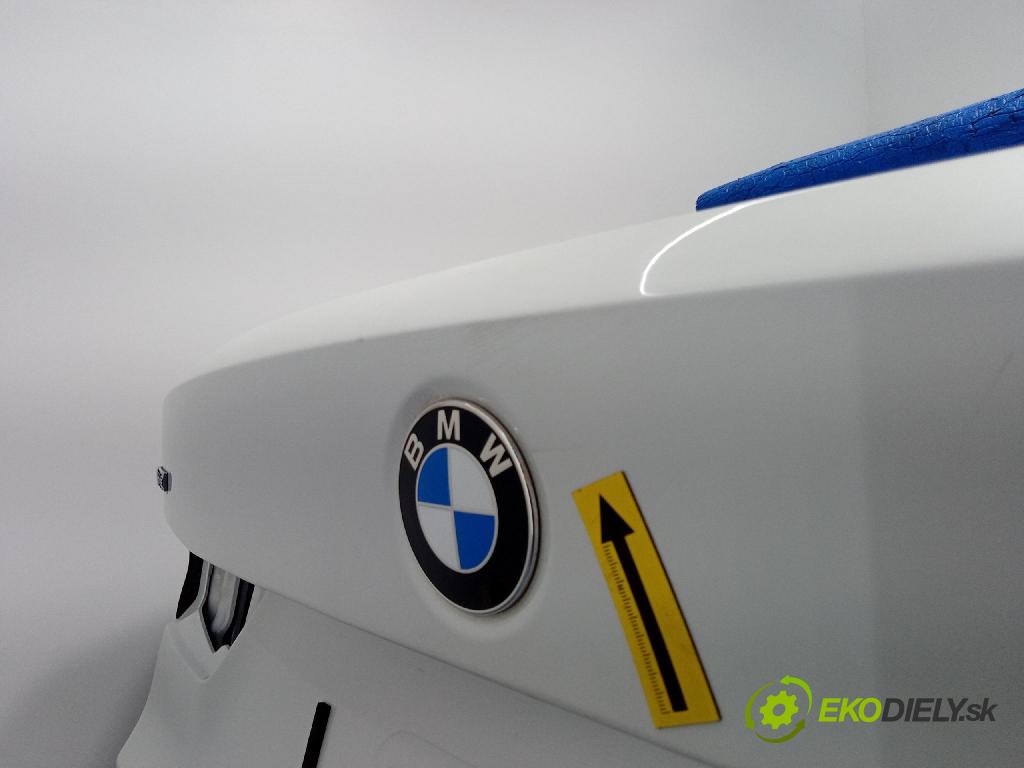Bmw Seria 3 2019 zadna dveře kufra: kufra: