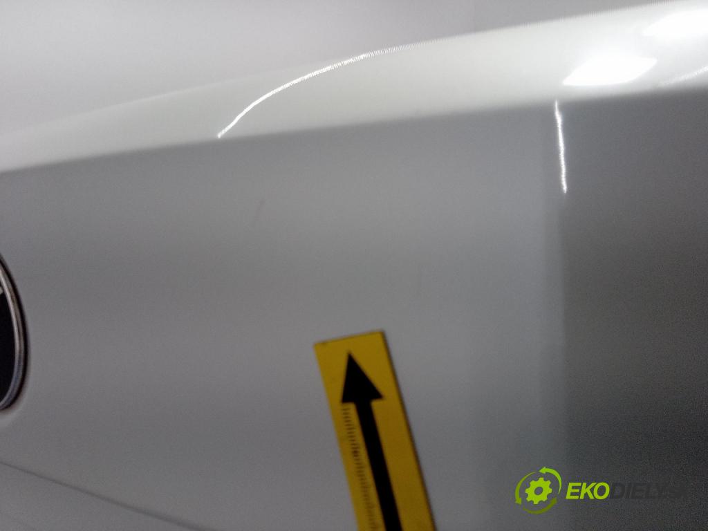 Bmw Seria 3 2019 zadna dveře kufra: kufra: