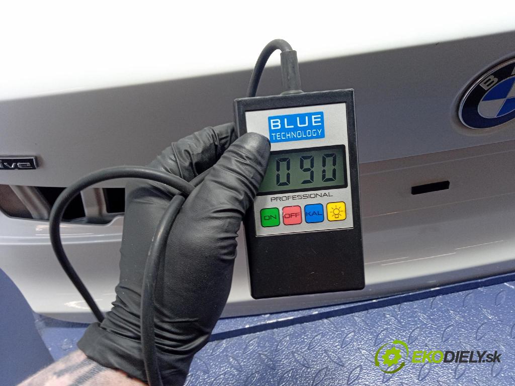 Bmw Seria 3 2019 zadna dveře kufra: kufra: