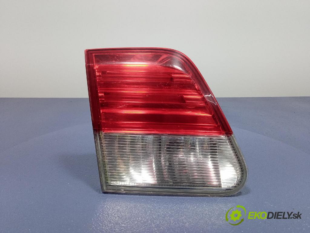 Toyota Avensis iii t27 0 světlo Zad: levá Uvnitř 15478