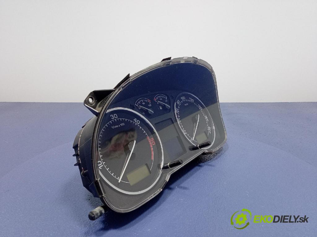Skoda Octavia 2000 Přístrojová deska 1U0920820G