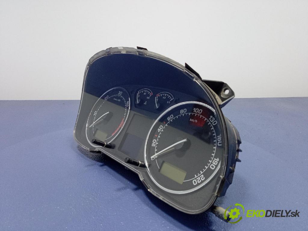 Skoda Octavia 2000 Přístrojová deska 1U0920820G