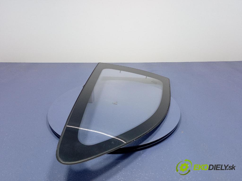 Hyundai I20 2009 sklo Karosérie: Zad: