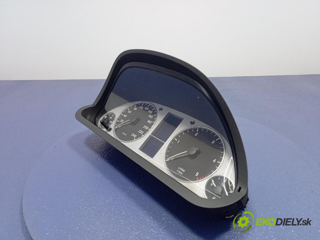 Mercedes B-Klasa 2008 Přístrojová deska A1695400948