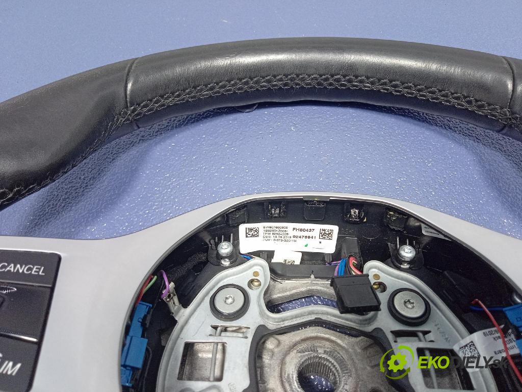 Bmw Seria 3 2019 volant 62821470