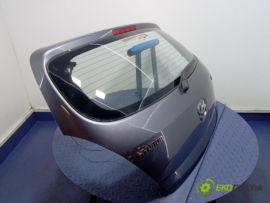 Hyundai I20 2009 zadna dveře kufra: kufra: