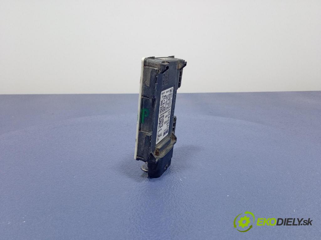 Bmw Seria 3 2019 Radar: 7915643