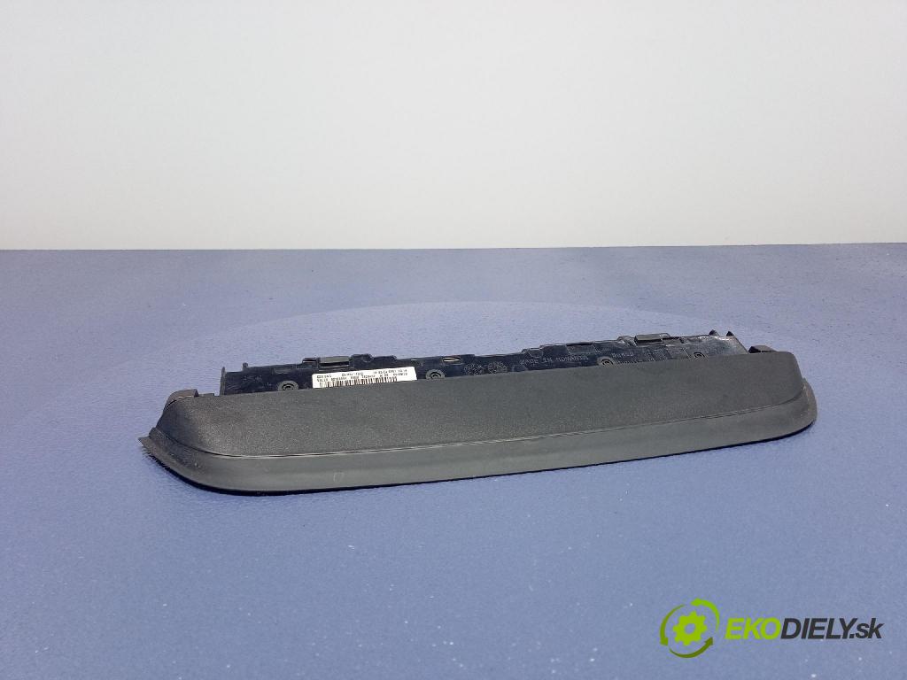 Bmw Seria 3 2019 Světlo Stop 7420462